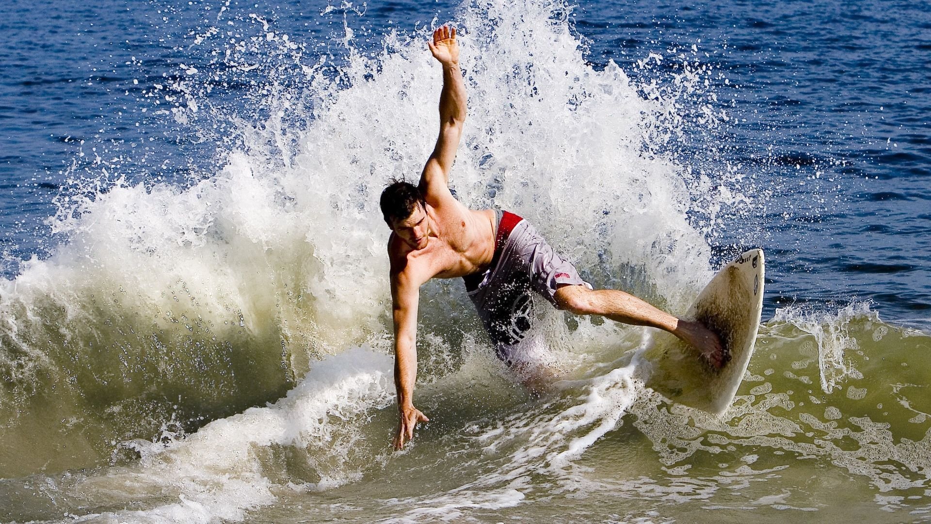 kaiyun网站-WRC新技术亮相：智能辅助带来新体验，wrc软件