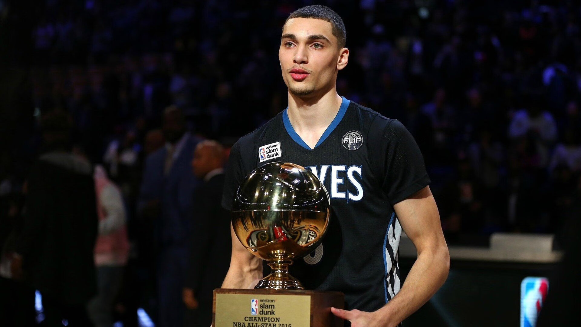 开云平台-_体育科技创新：智能装备助力运动员突破_，智能化体育器材